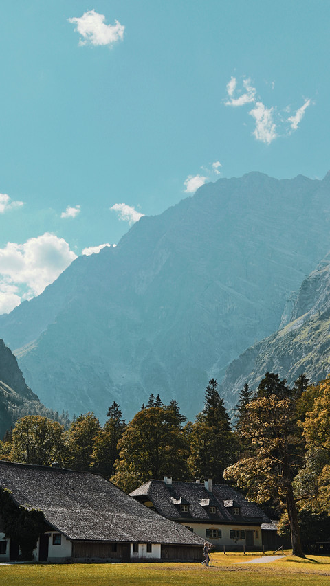 Between valleys screenshot