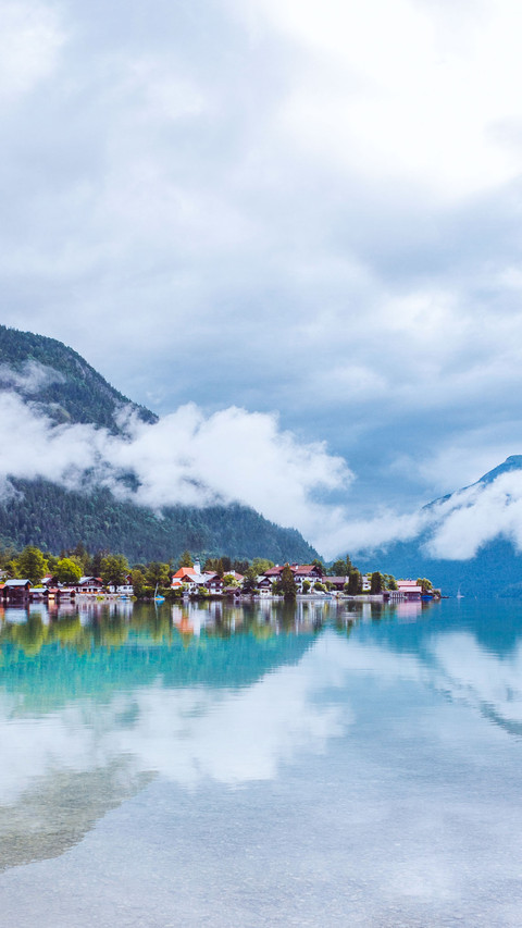 German lakeside villages screenshot