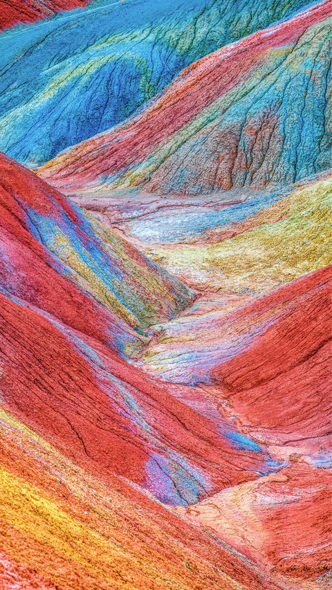 Color screenshot