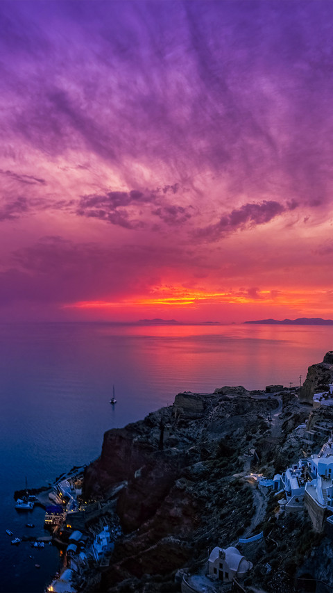Sunset over santorini screenshot
