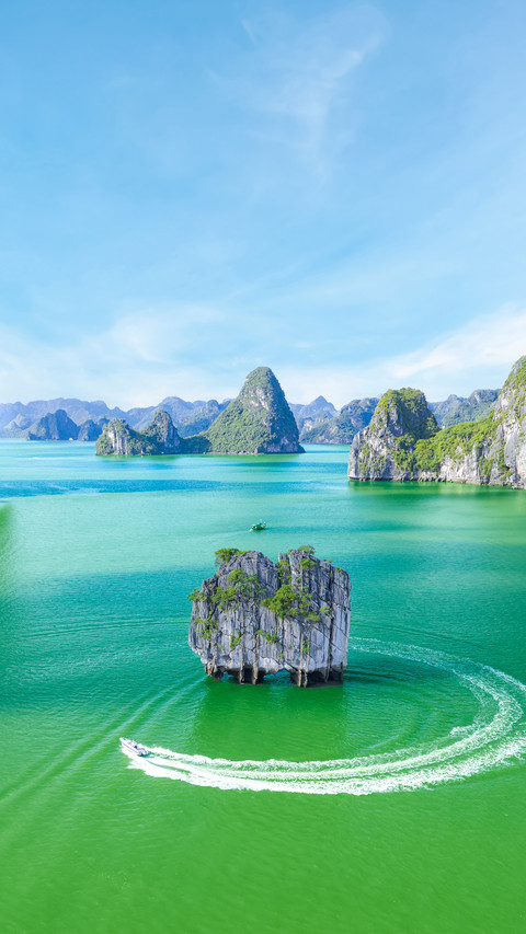 Ha Long Bay - Viet Nam screenshot