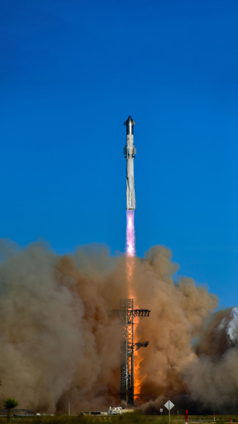 SpaceX再次试飞 screenshot
