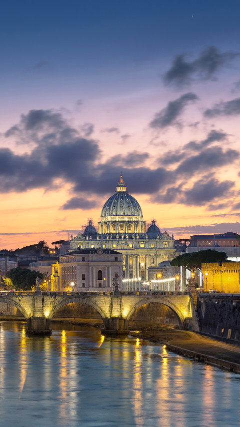 Famous View on Vatican in Rome during sunset screenshot