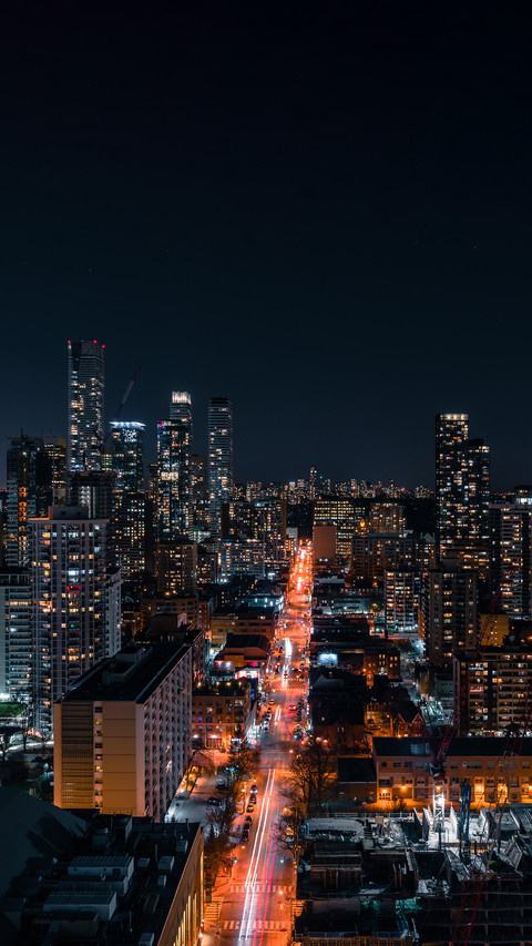 Entire futuristic city skyline screenshot