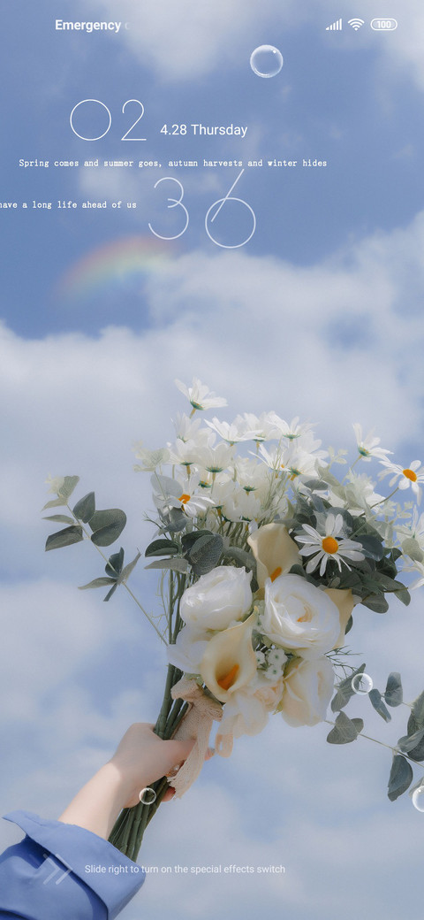 Girl hold flowers screenshot