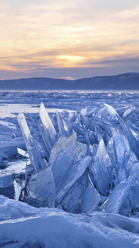Icy Lake Baikal screenshot