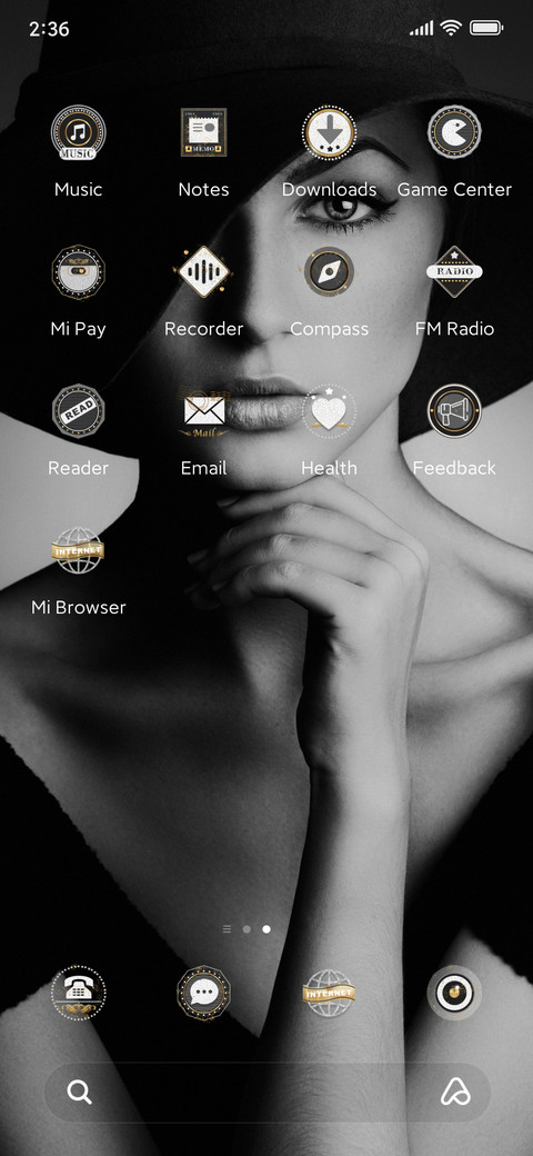 MonochromeElegance screenshot