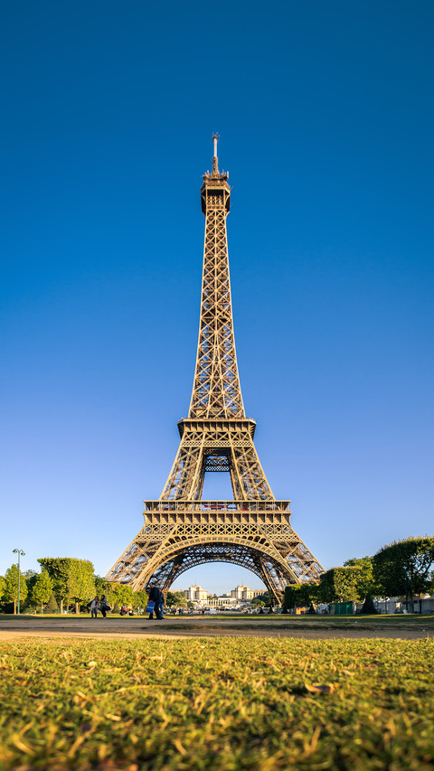 Eiffel tower 75 screenshot
