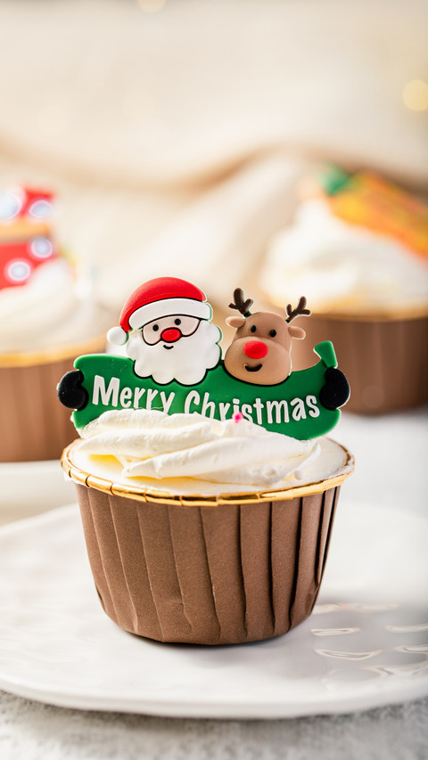Festive Cupcake, Celebrating Christmas in Every Bite screenshot