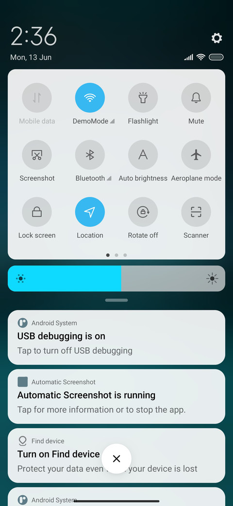 Monochromatic 18 screenshot