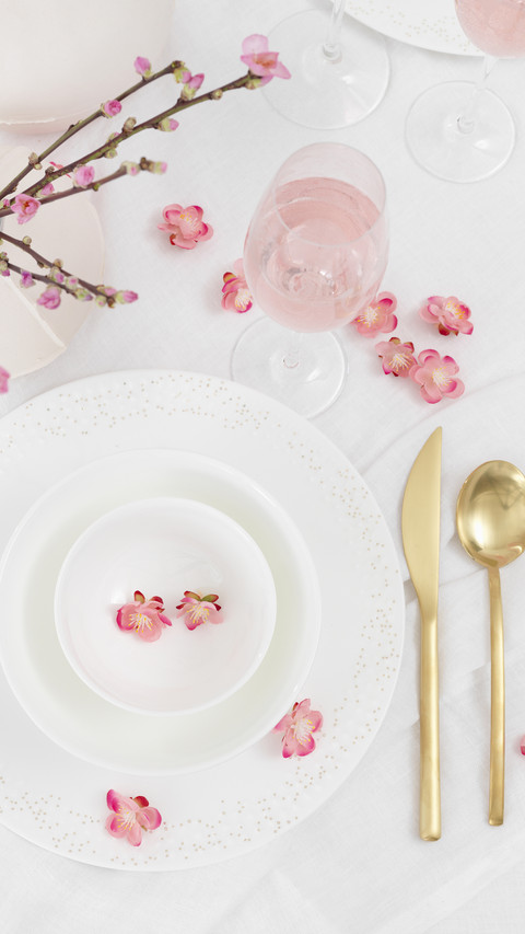 Spring dining tables are limited 17 screenshot