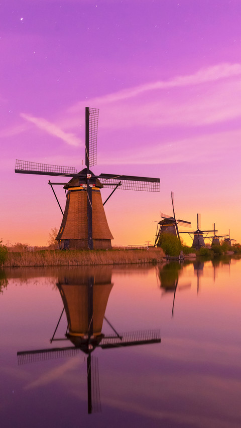 Lakeside windmill 2 screenshot