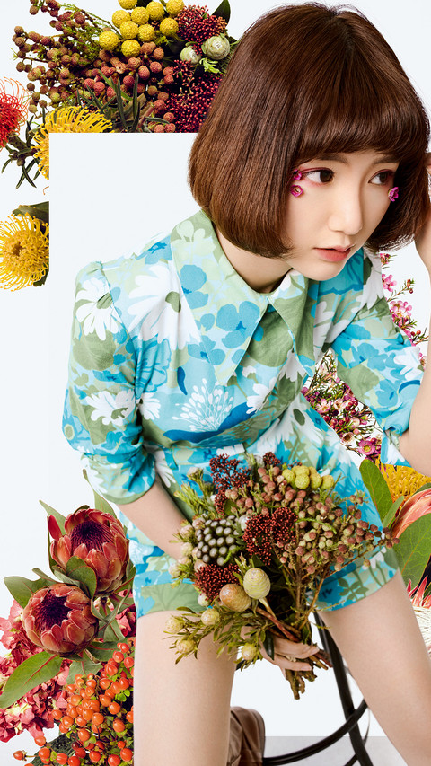 毛晓彤的“花香引蝶”妆 screenshot