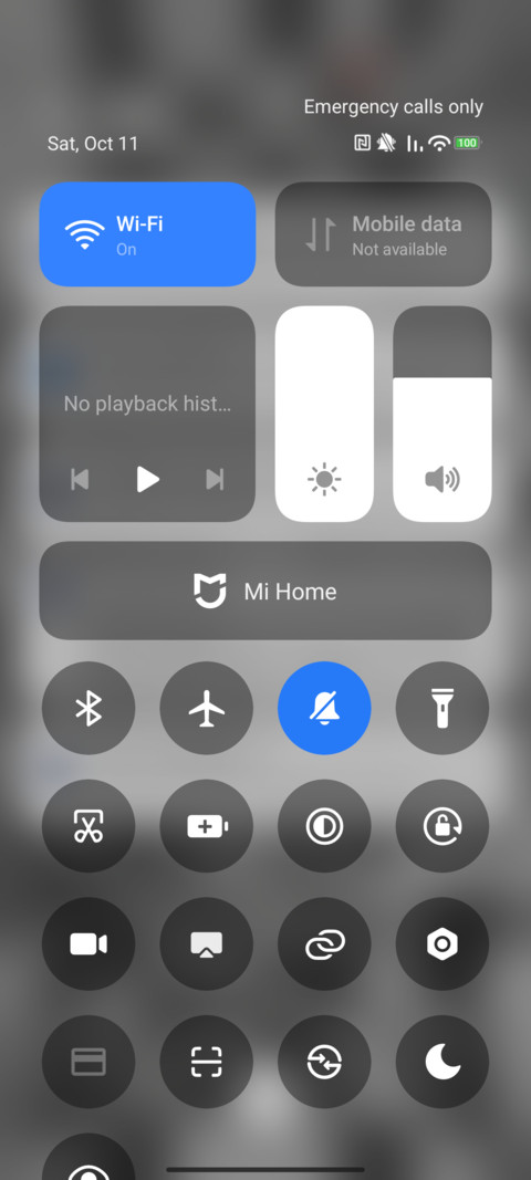 Black and white screenshot
