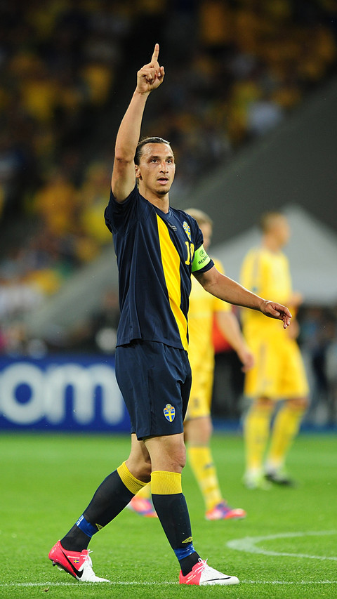 Why is Ibrahimovic less successful than mero 64 screenshot