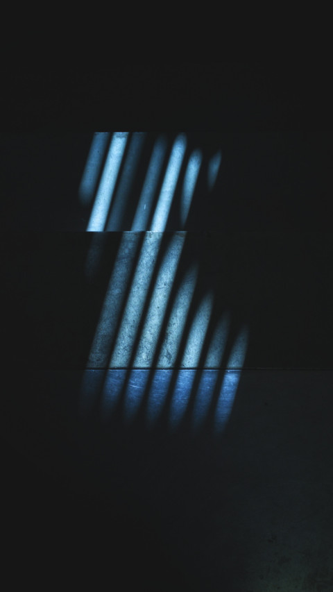 Dark (13) screenshot