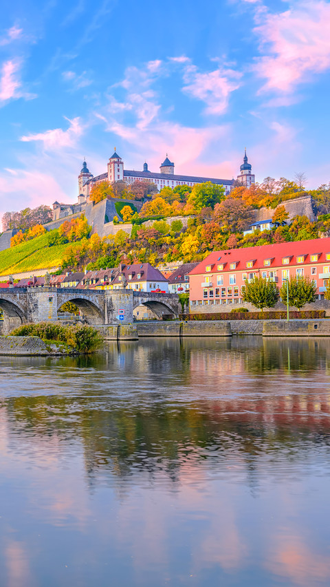 The Marienberg Fortress reflecting in river screenshot