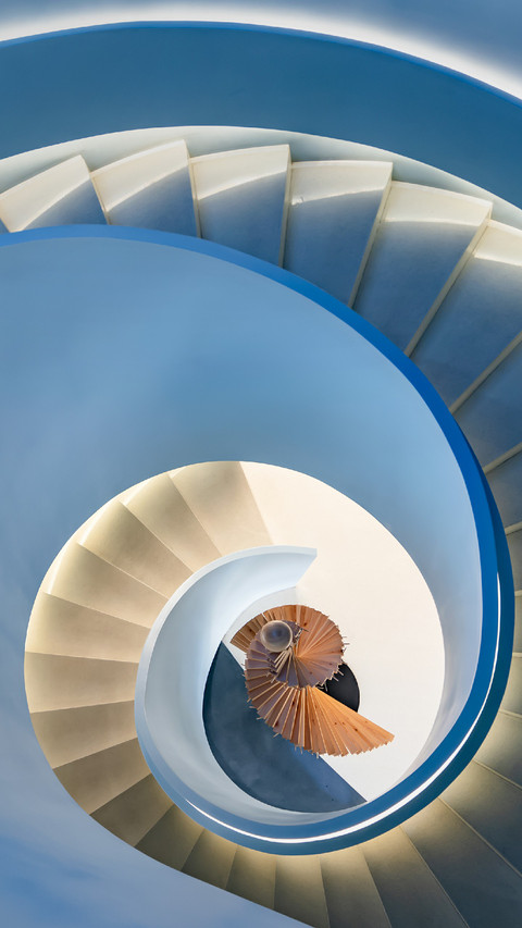 The Spiral Stairs Go Down screenshot
