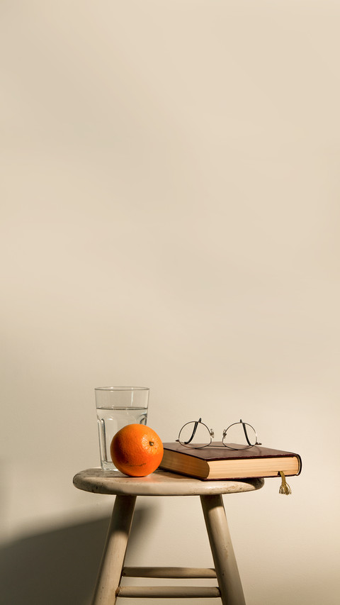 Still Life of Orange Fruit, Glass of Water screenshot