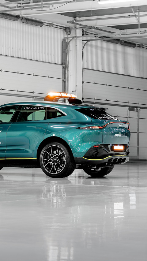 安全第一的SUV screenshot