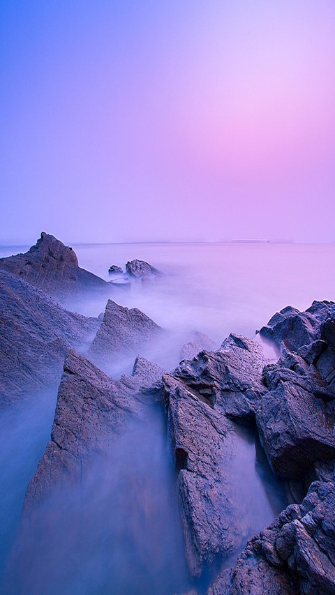 Sea of purple clouds screenshot