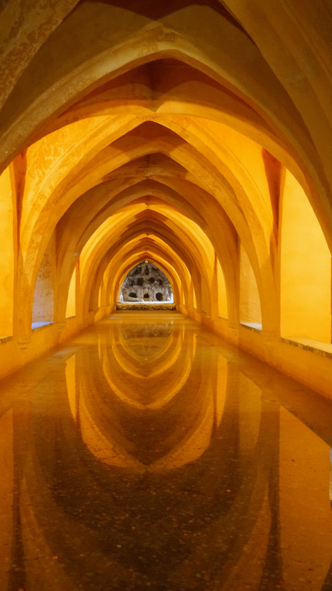 Seville Royal Palace Underground Bath screenshot