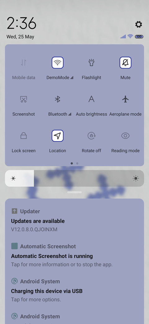 Pixel smiling face screenshot