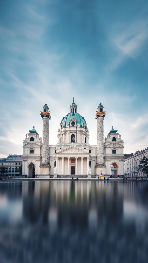 Charming architecture charlie church screenshot