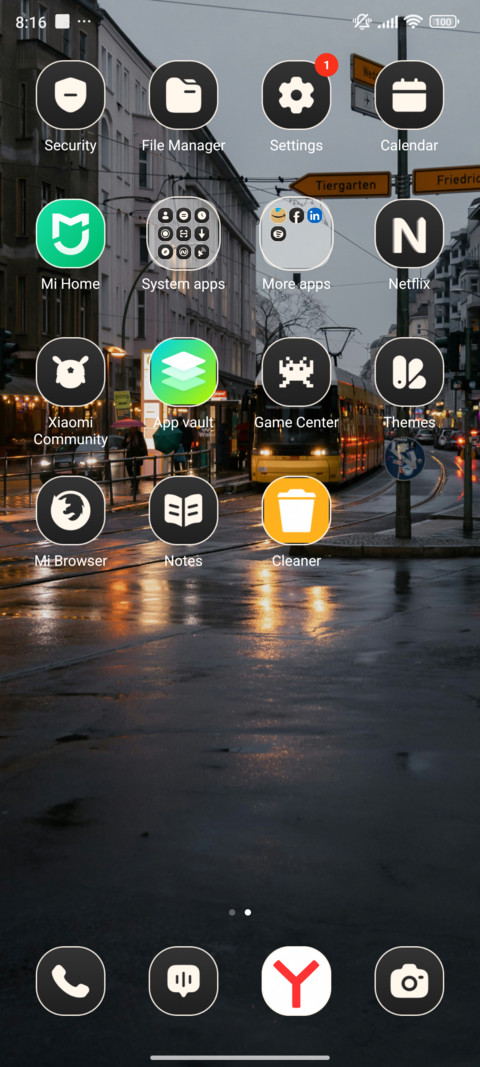 Night Tram screenshot
