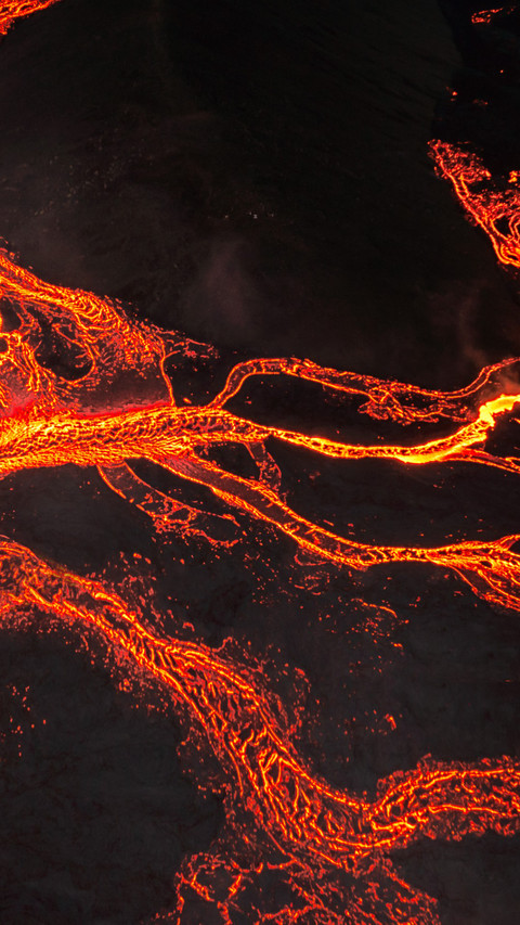 Close-up of an Icelandic volcano screenshot