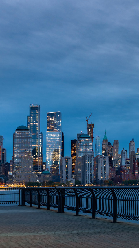 New York City at night, Manhattan Skyline, USA screenshot