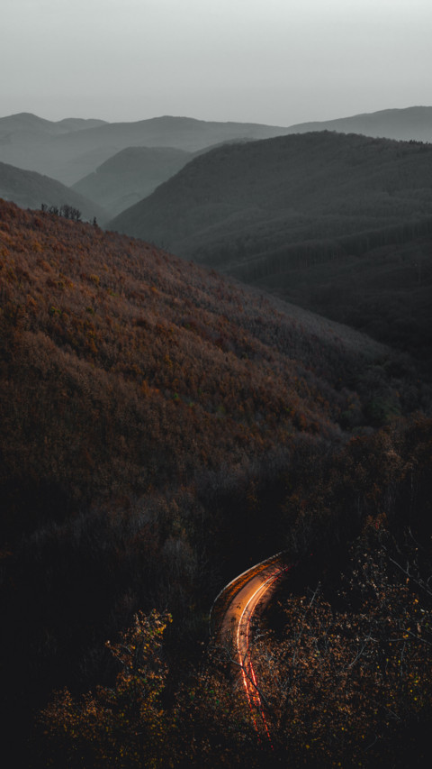 Midnight road screenshot