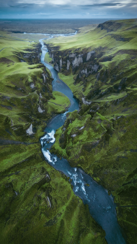 Fjadrargljufur Canyon Valley in South Iceland screenshot