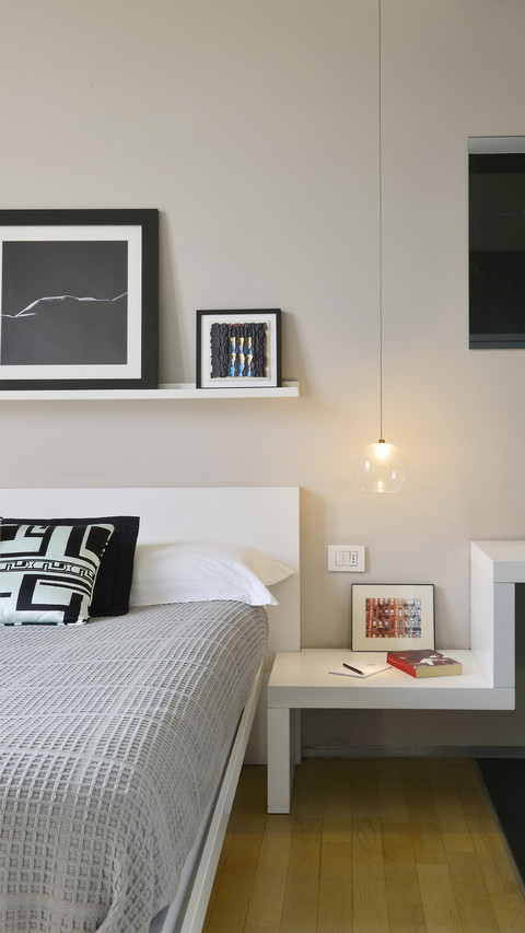 13 a warm home screenshot