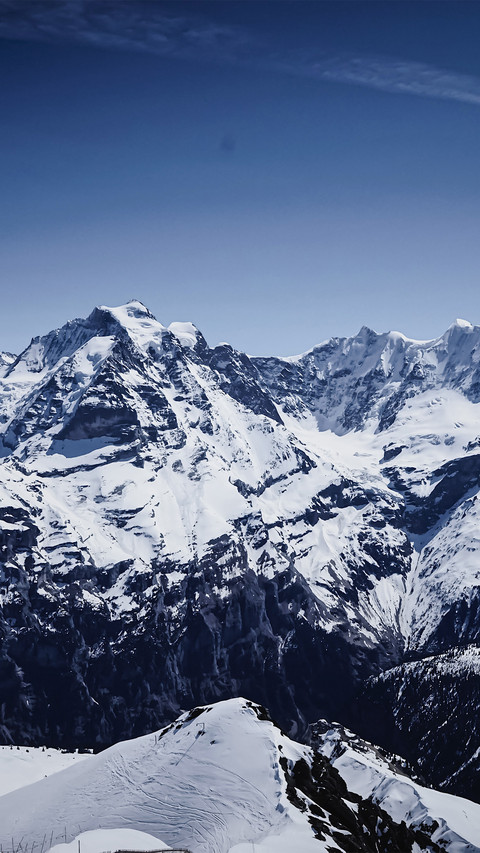 The summit of the snowcapped mountain screenshot