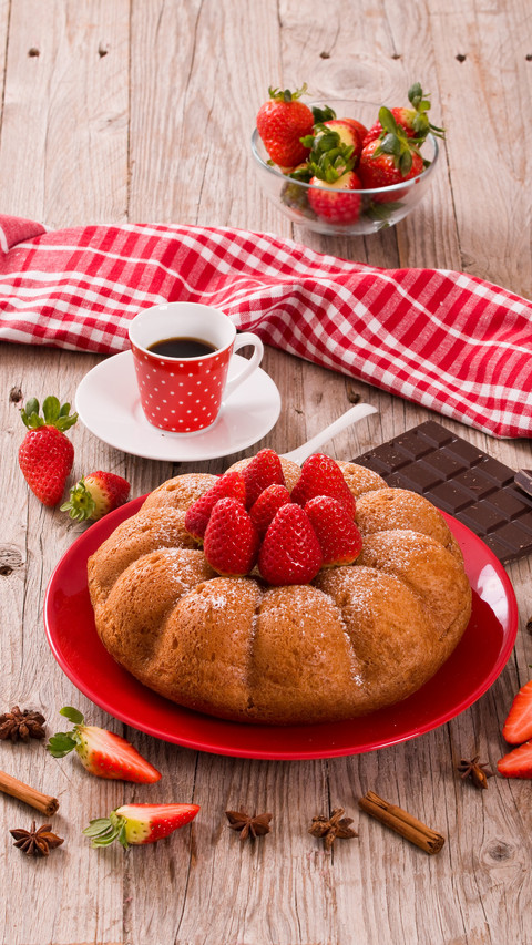 Morning Delight, Soft Cake with Fresh Berries screenshot