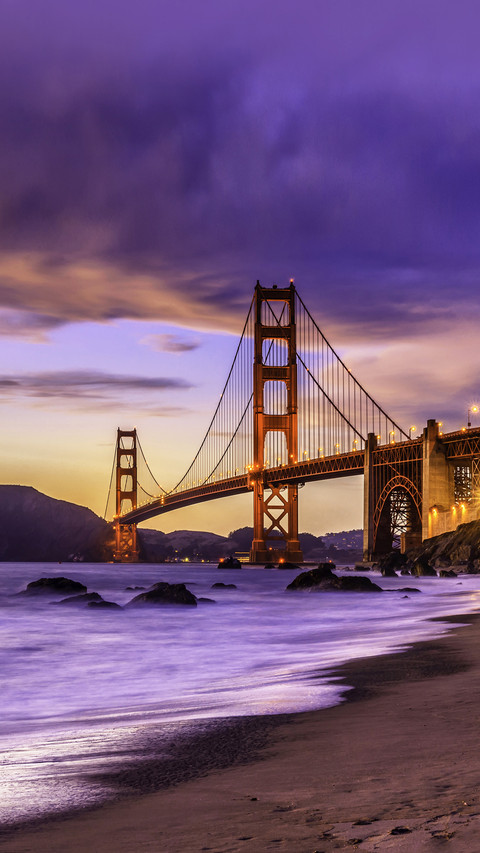 The Golden Gate Bridge at dusk screenshot