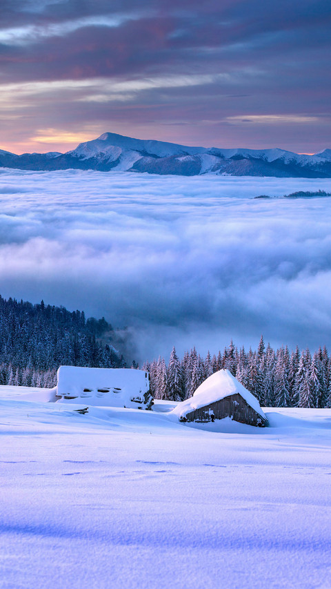 Endless Clouds Under The Snow Mountain screenshot
