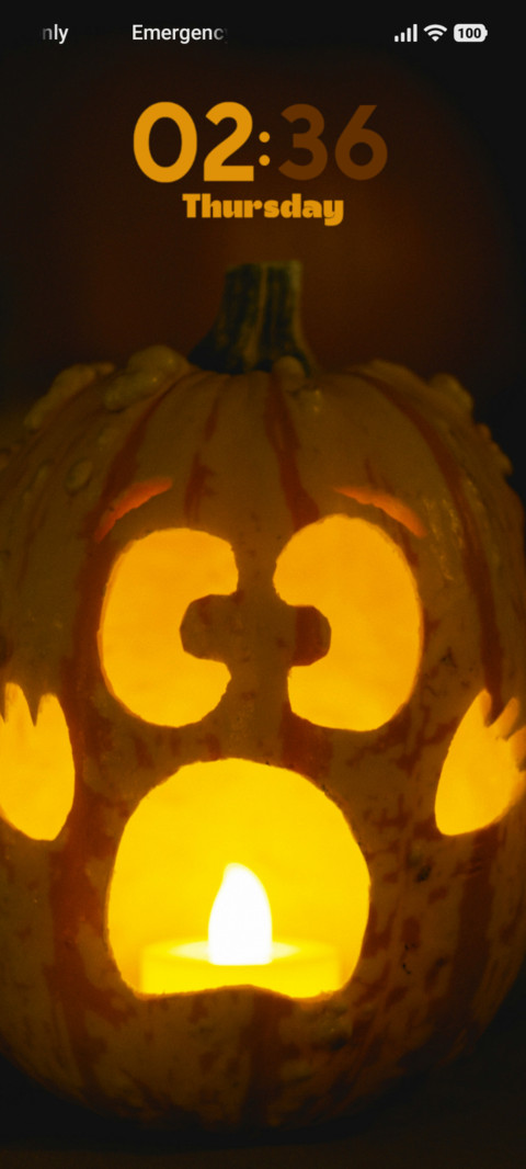 Pumpkin Candle screenshot