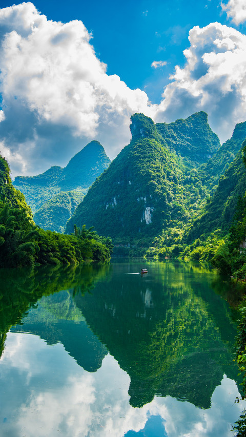 Small and popular destinations for may day travel 2 screenshot