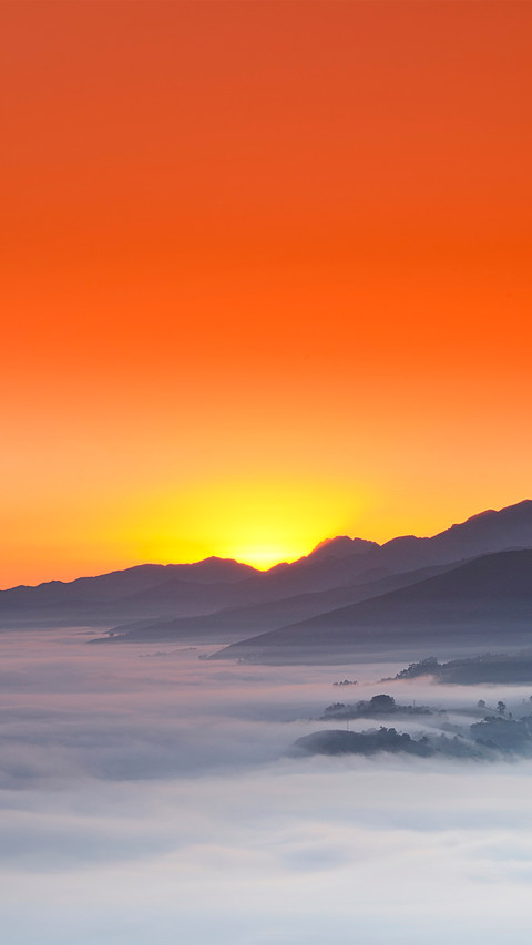 The top of the mountains screenshot