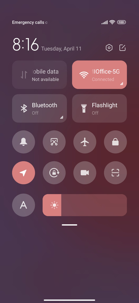Minimalist pink screenshot