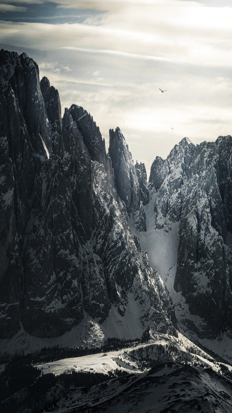 The peaks of the alps screenshot