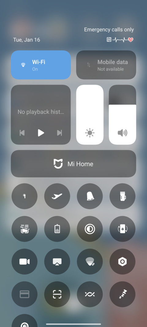 Simple blue screenshot