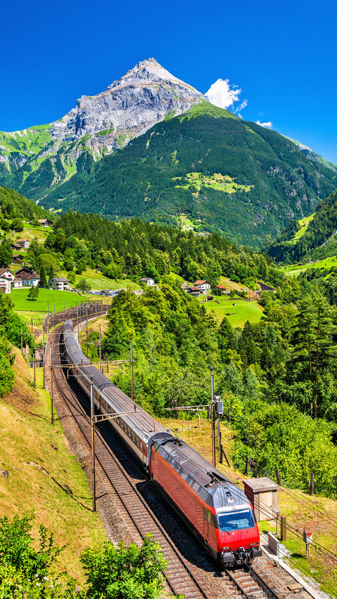 The 8 safest countries to travel abroad 5 screenshot
