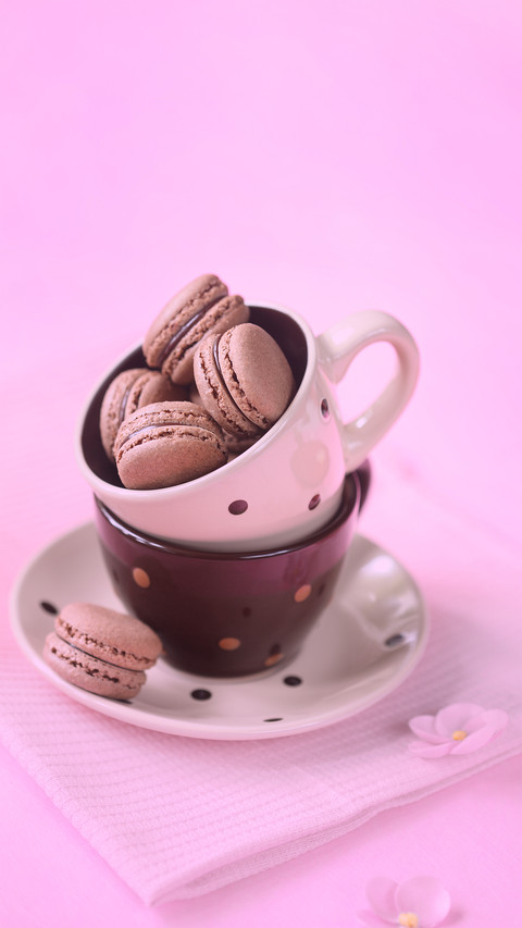 Chocolate macarons screenshot