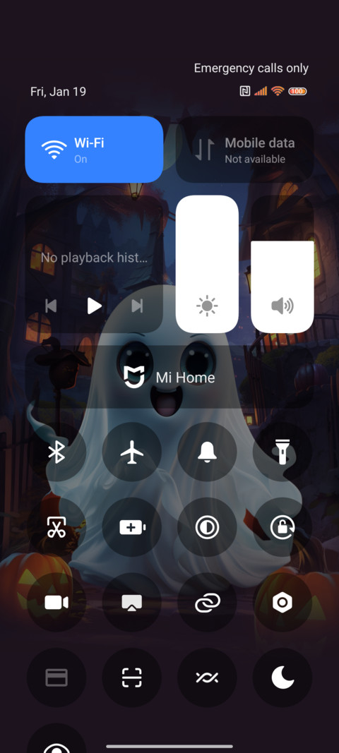 Halloween ghost screenshot