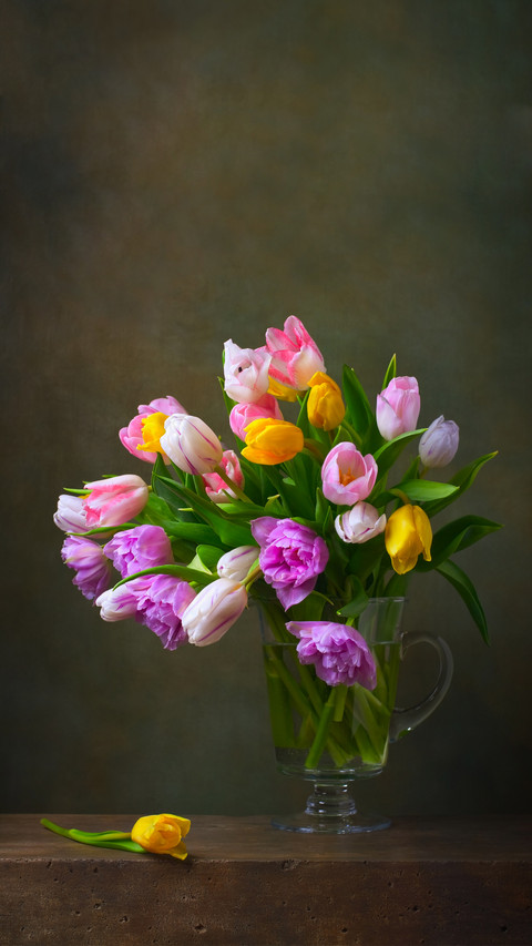 Still life with colorful tulips screenshot