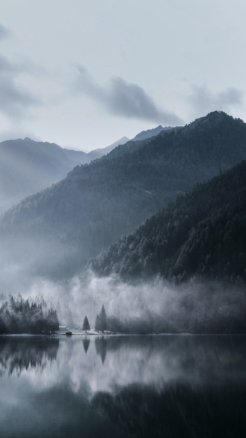 山峦间 screenshot