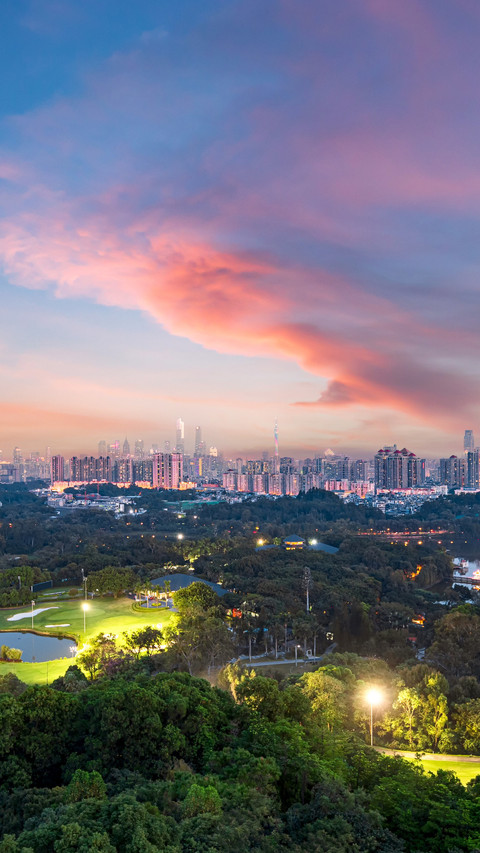 The pearl river flows down from the canton tower screenshot